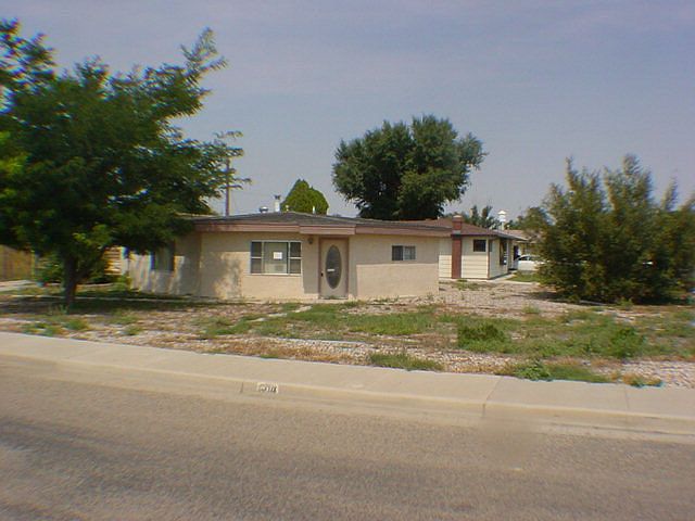 1st image of 604 Columbia Ave