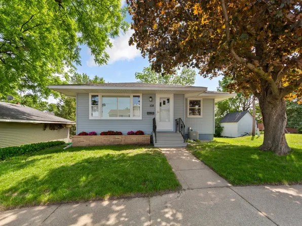 108 Paquin St E, Waterville, MN 56096