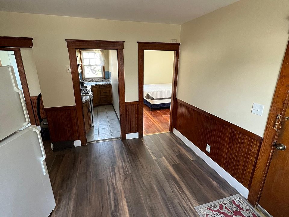 Entrance room