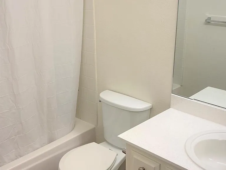 Anniversary Apartments — Photo 19