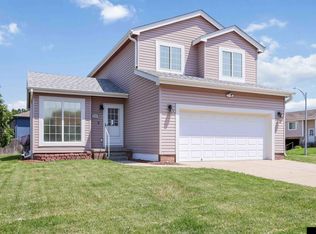 11202 Martin Ave, Omaha, NE 68164