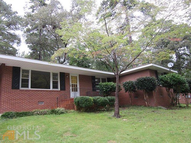 2nd image of 107 Bel Aire Dr