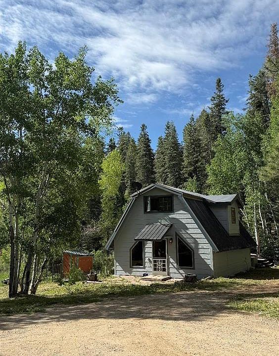 1st image of 22 Aspen Drive