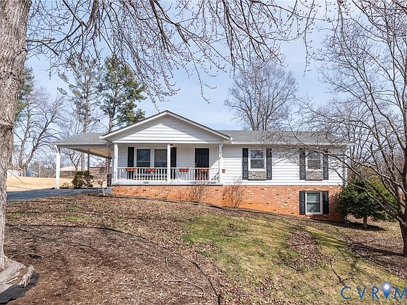 2nd image of 5550 Jamestown Rd