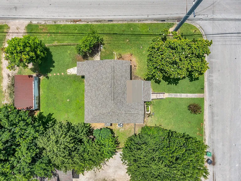 7304 Kinney St — Photo 31