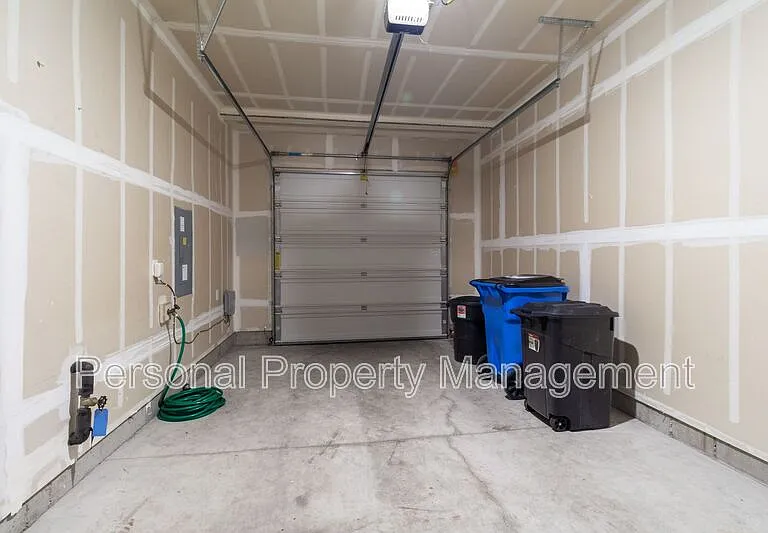 1311 NE 82nd Way — Photo 8
