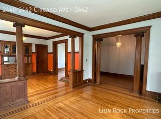 2440-2442 Chicago Ave, Minneapolis, MN 55404