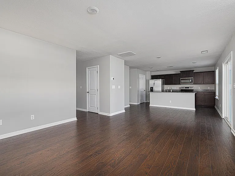 1124 Tay Sta — Photo 10