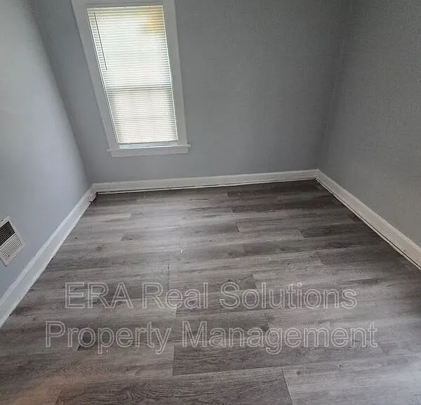 83 Lechner Ave — Photo 13