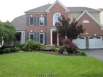 25785 Planting Field Dr, Chantilly, VA, 20152