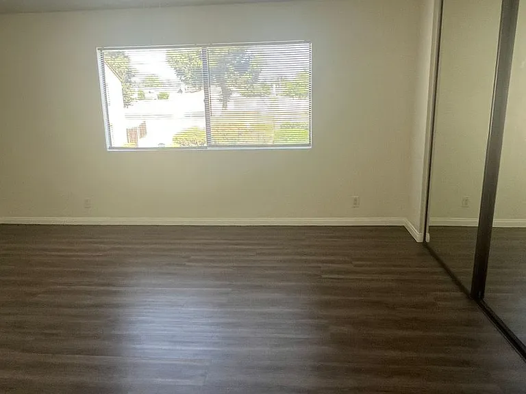 555 Azusa Ave #15 — Photo 14