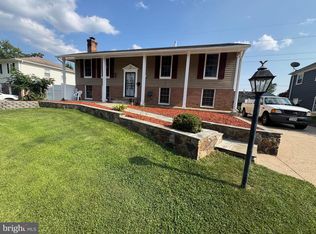 9716 Copeland Dr, Manassas, VA 20109