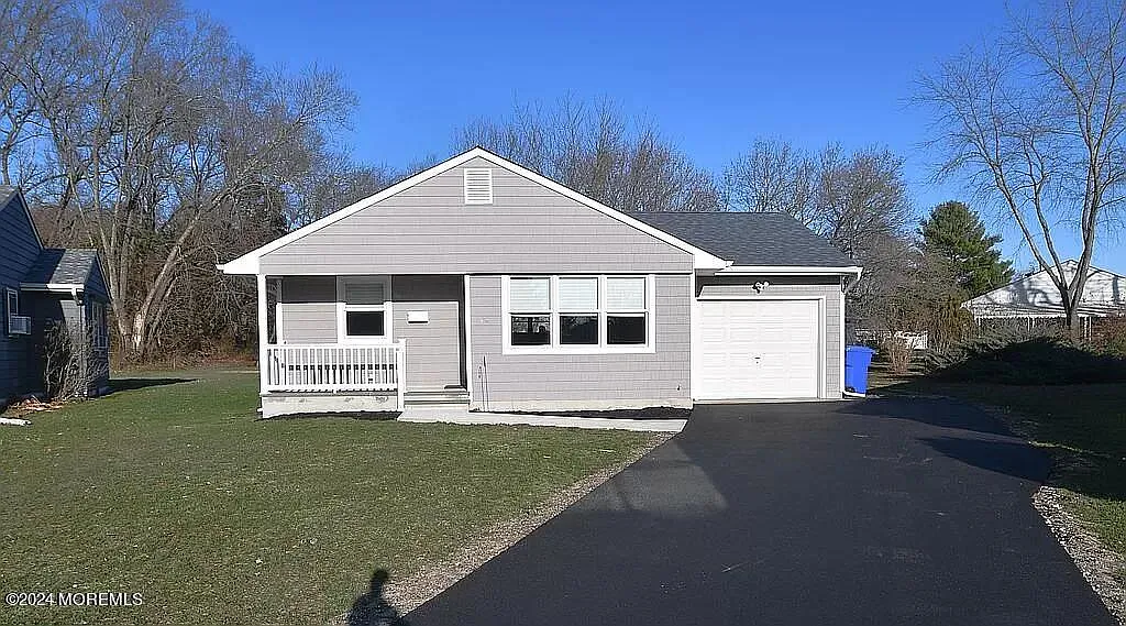 23 Petunia Way photo 1
