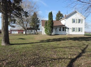 4091 E 2650th Rd, Sheridan, IL 60551