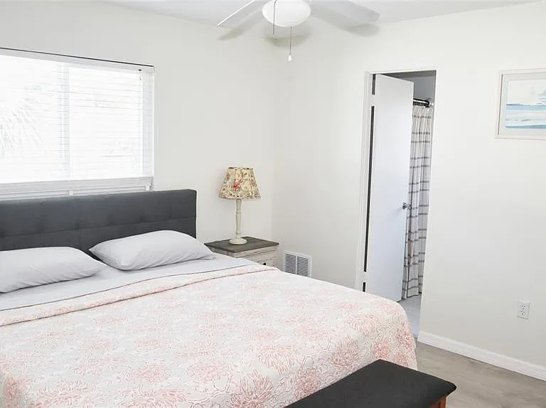 2118 Michele Dr — Photo 28