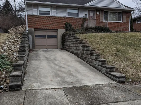 73 Illona Dr, Cincinnati, OH 45218