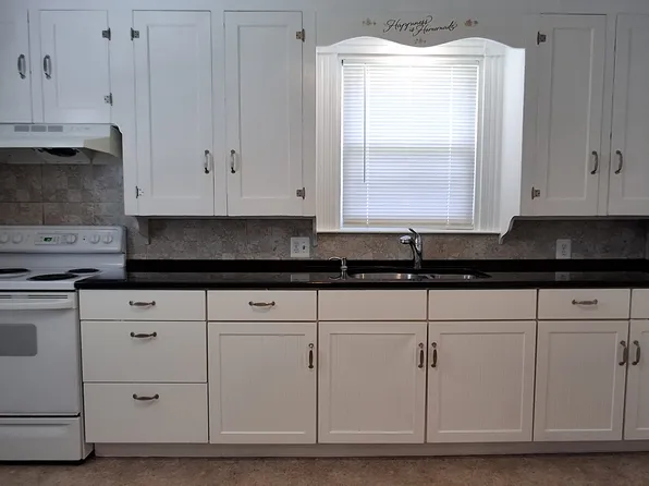 17 Middleboro Rd #1, East Freetown, MA 02717