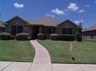 2011 Godiva St, Lancaster, TX 75134