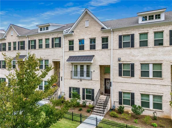 1986 Devonwood Dr NE, Atlanta, GA 30329