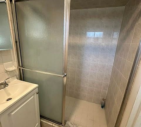 5th image of 108 Atlas Ct NW