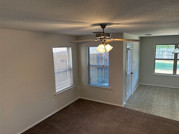 5th image of 620 Fleming St
