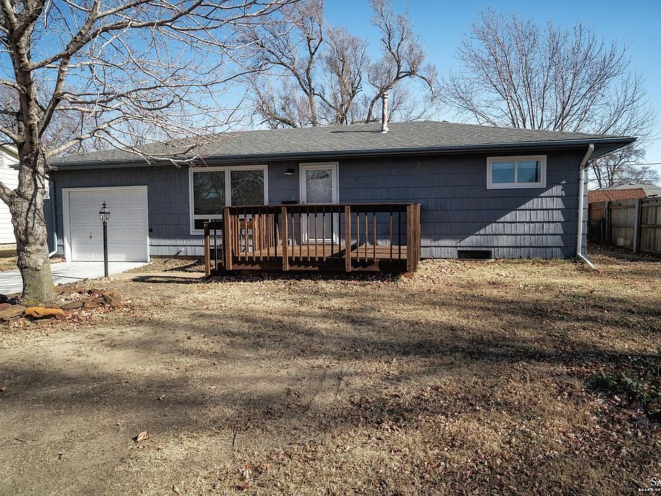 1st image of 1519 Cloud Cir