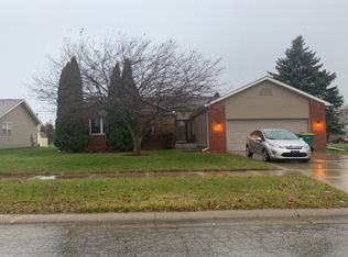 8512 Fillmore St, Merrillville, IN 46410