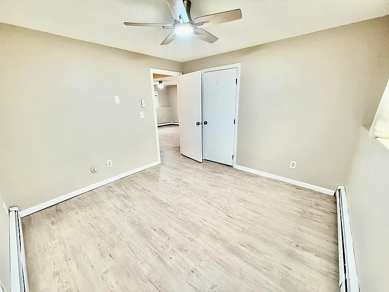 945 Mammoth Rd #1-S — Photo 7