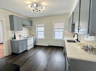 18 Appleton St #U2, Quincy, MA 02171