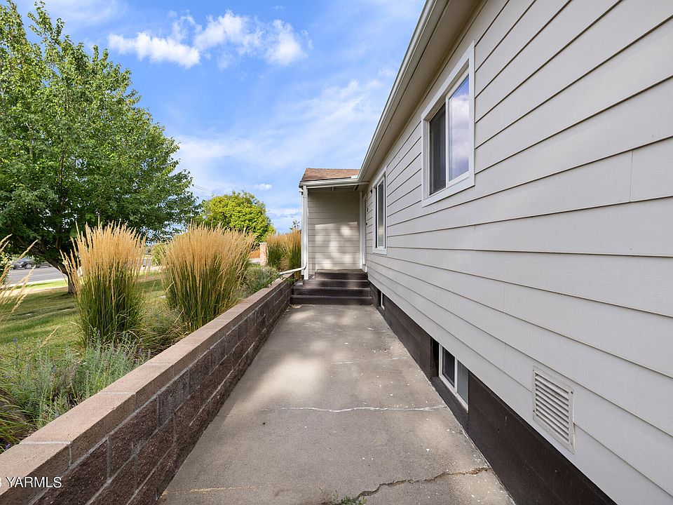 4403 Summitview Ave, Yakima, WA 98908 Zillow