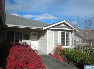 200 Coral Dr, Sequim, WA 98382