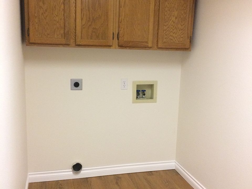 1st image of 2341 Hummingbird Ln