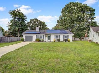 2760 Donner Ave, Charleston, SC 29406