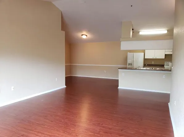 16381 Enclave Village Dr, Tampa, FL 33647