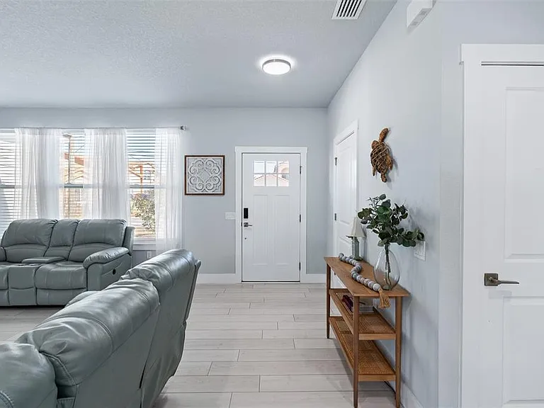 13 Lemay Pl — Photo 10