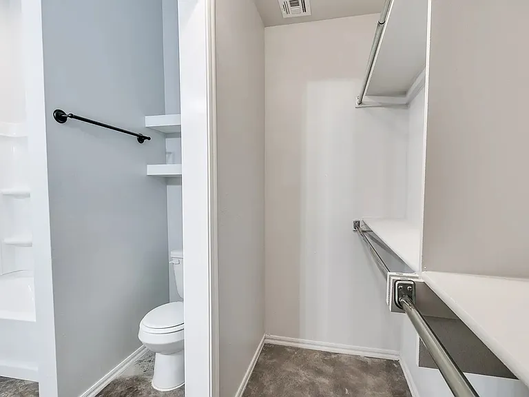 816 Coles Crk — Photo 22