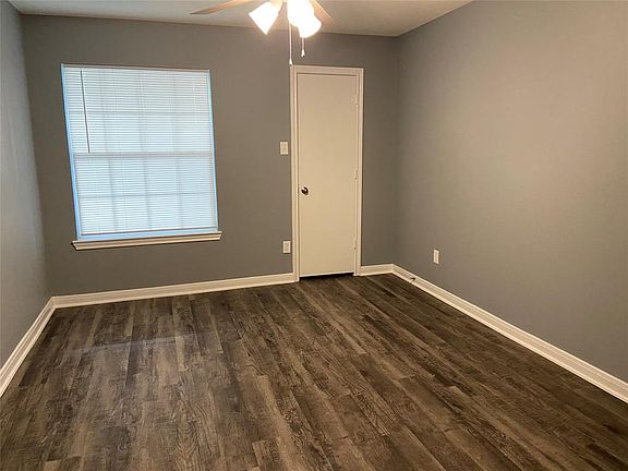 3rd image of 7400 Bellerive Dr APT 1809