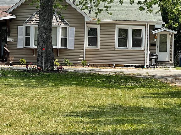 2nd image of 14941 Perry Ave