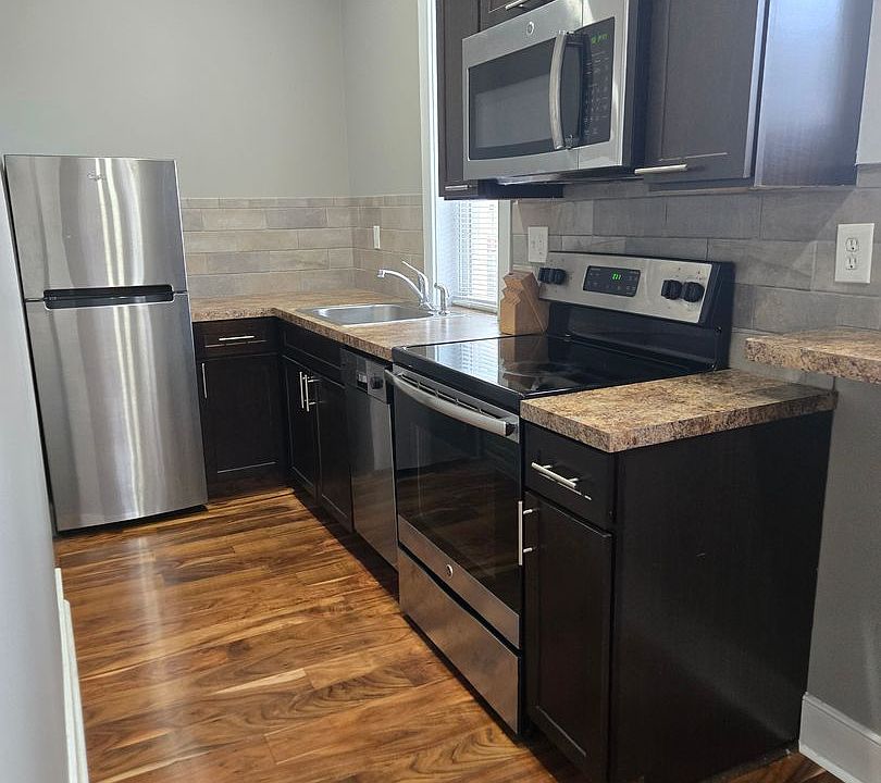 1st image of 225-227 N 12th St