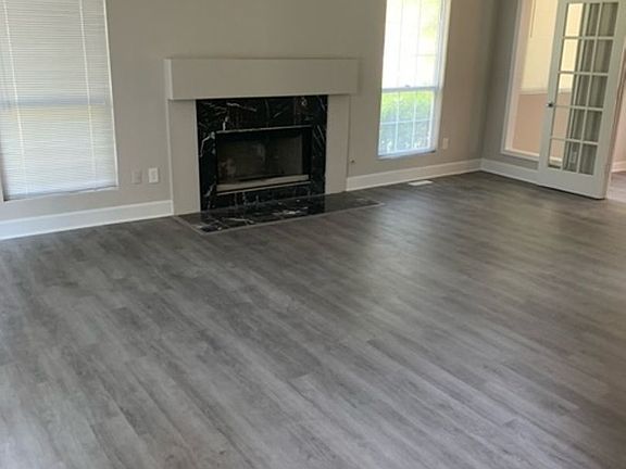 5th image of 6798 Lombard Ct