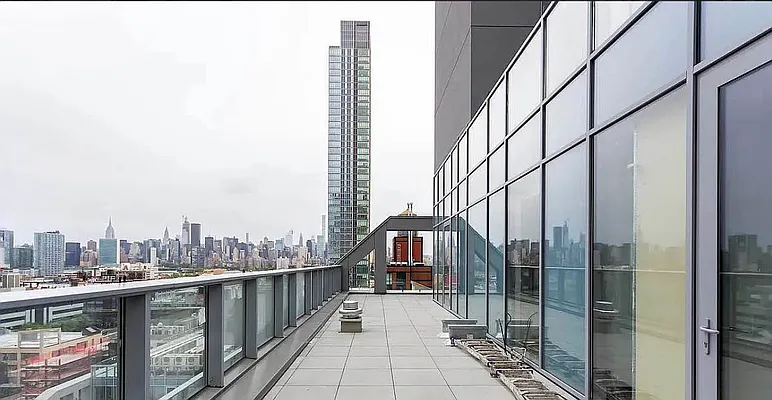 Rented by The KCI Group | media 55