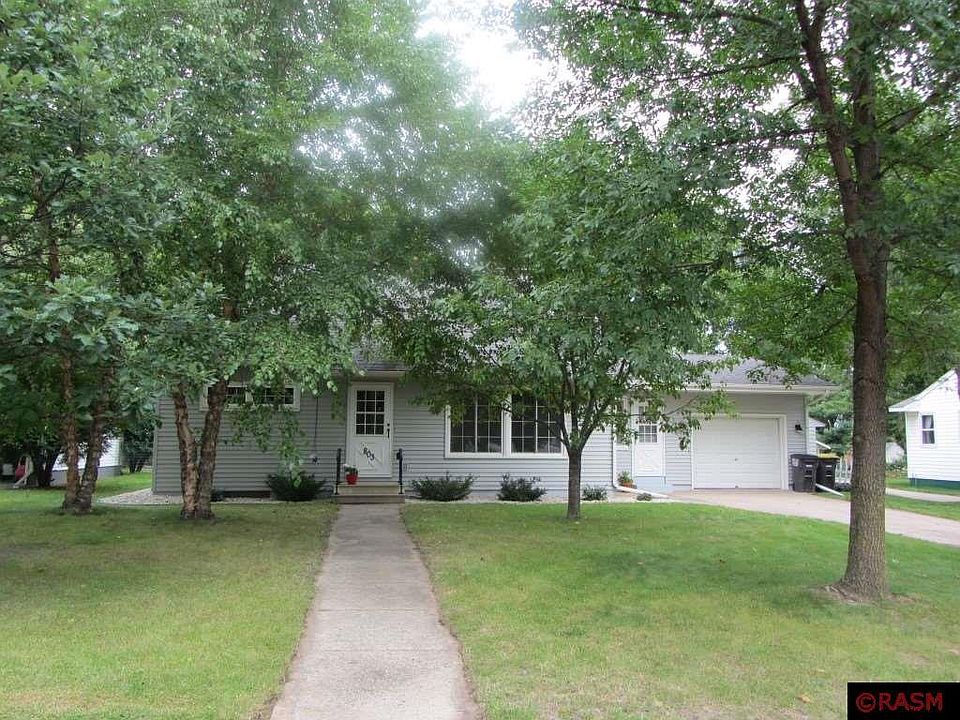 1st image of 803 Austin Dr