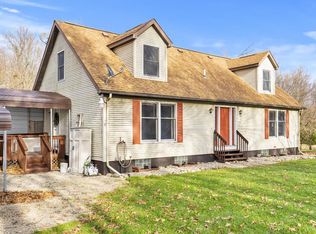 21675 Willow Rd, Manchester, MI 48158