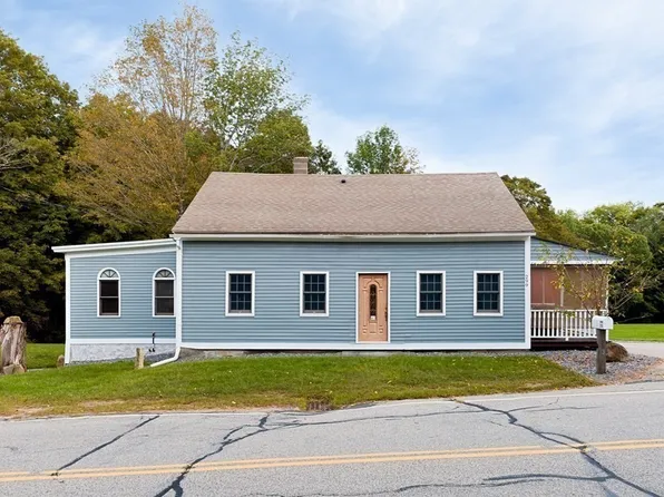 299 South St, Barre, MA 01005