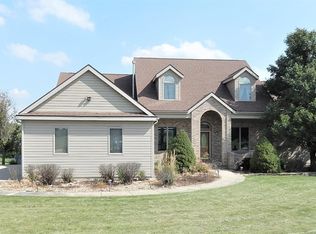 1322 Deer Creek Dr, Humboldt, IA 50548