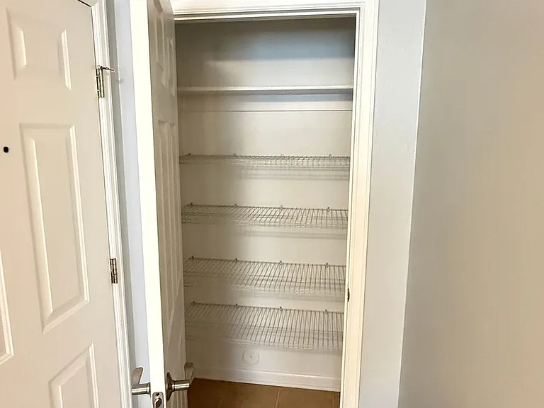 1212 Walnut Ave #4 — Photo 10