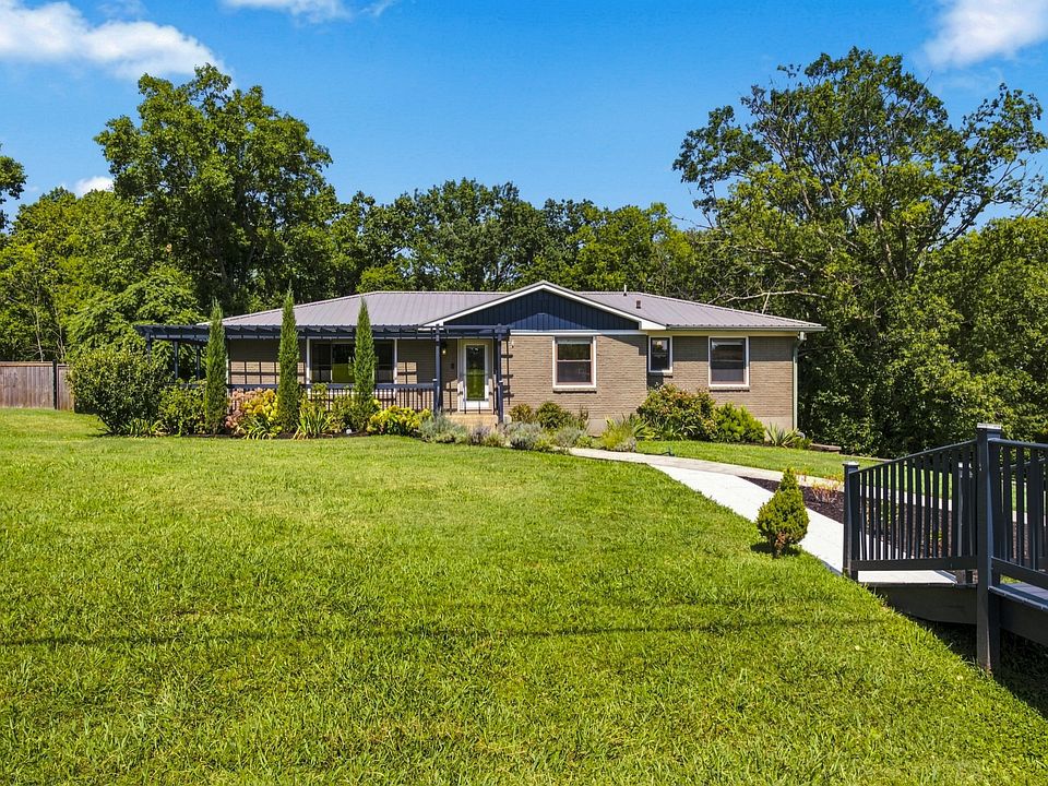 1st image of 2831 Gaywinds Ct