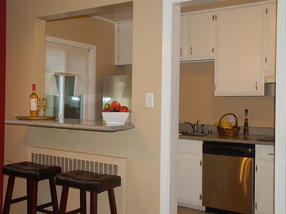 2nd image of 155 El Camino Real APT 27