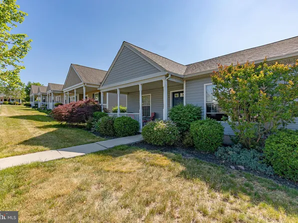 1546 Glasgow St #84, Pottstown, PA 19464