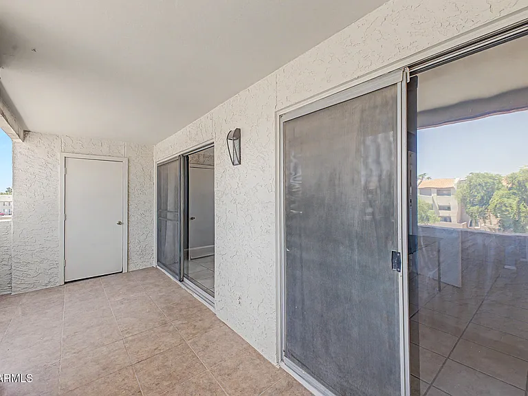 540 N May St #3113 — Photo 14